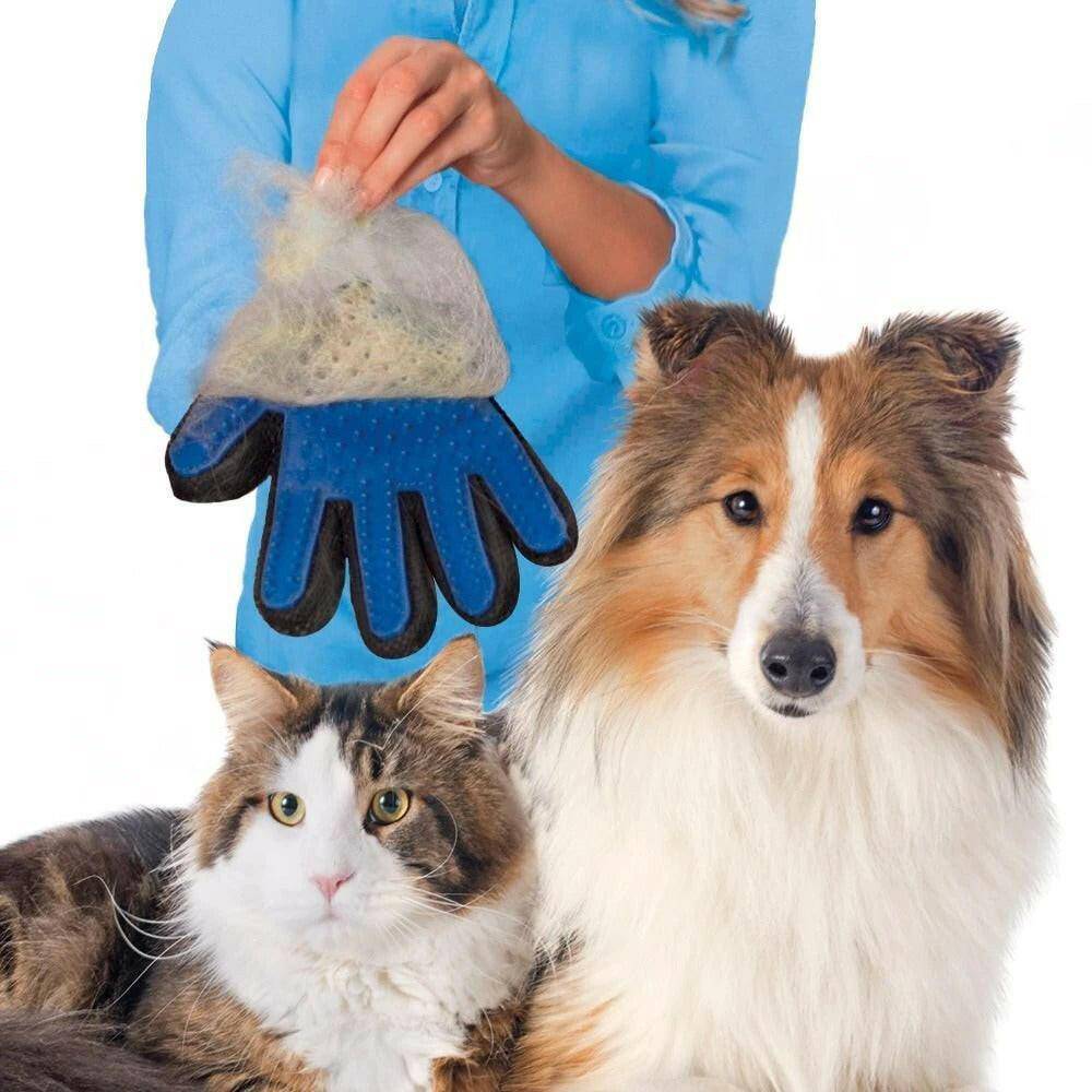 Pet Deshedding Glove for Cats and Dogs®